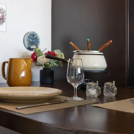 Jeanne D'arc Apt- A-8 By Interhome شقة *