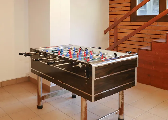 Jeanne D'arc Apt- A-8 By Interhome