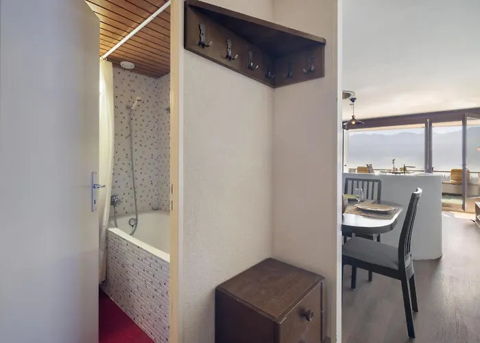 Jeanne D'arc Apt- A-8 By Interhome